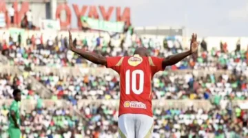 استبعاد لاعب الأهلي السابق يؤثر على تشكيلة منتخب جنوب أفريقيا في كأس الأمم 1